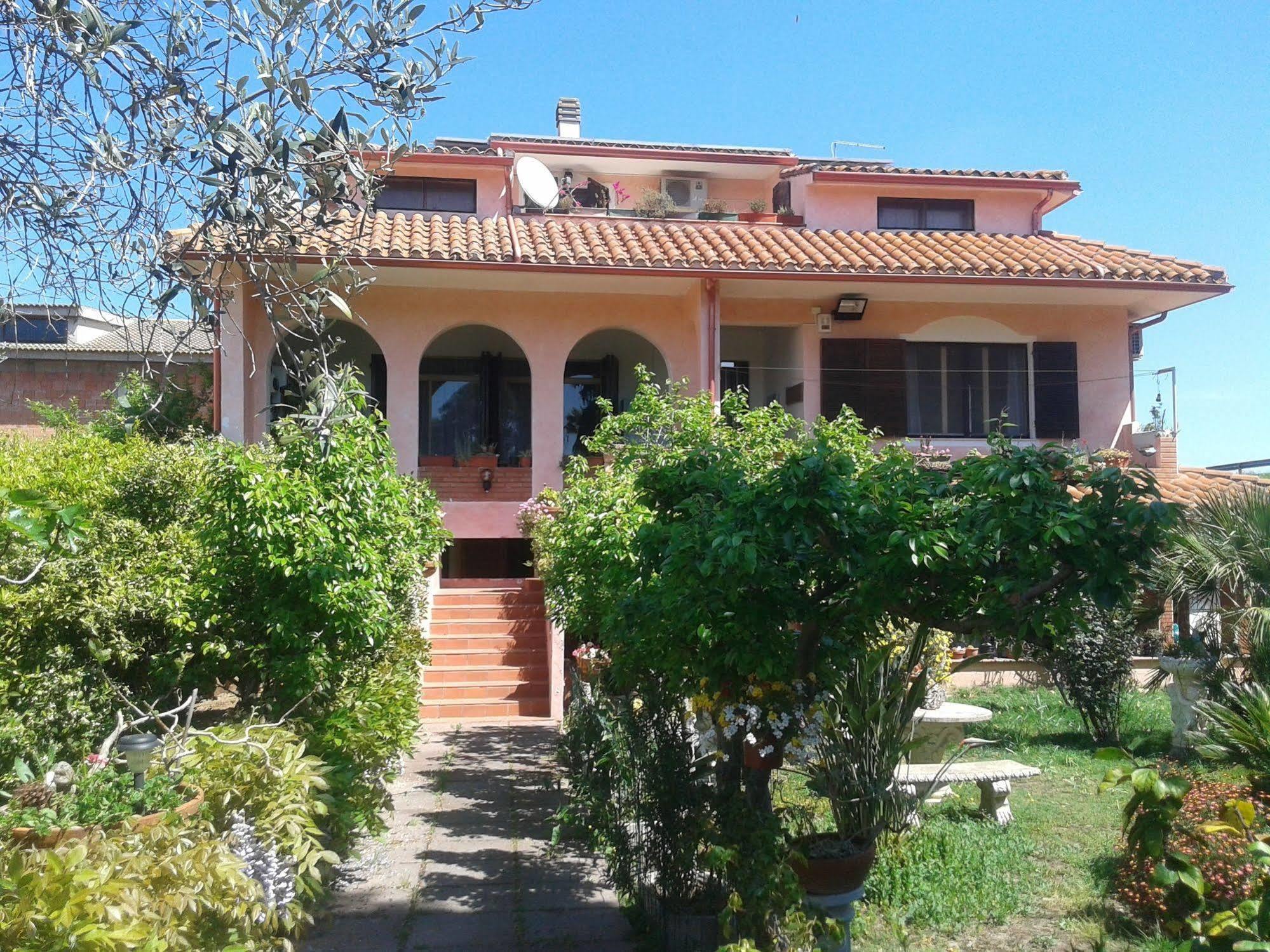 Villa Corrias Siliqua Ngoại thất bức ảnh